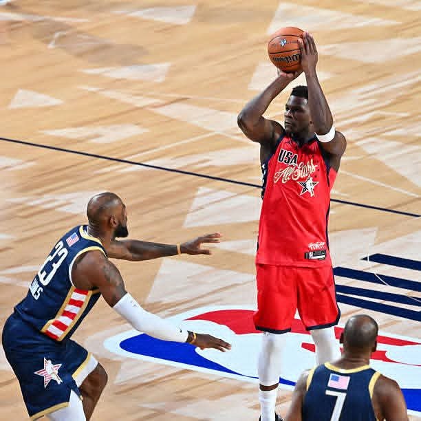 NBA : LA TEAM STARS REMPORTE LE ALL-STAR GAME